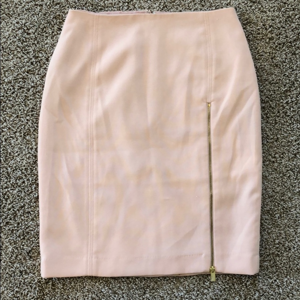 Banana republic pale pink pencil skirt NEW